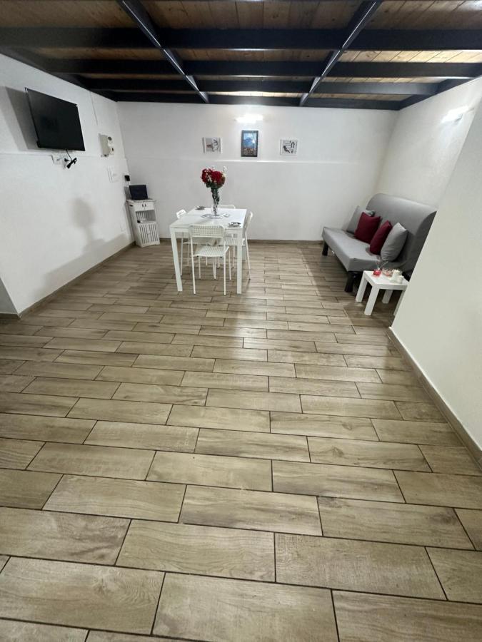 Apartament Aurora House Neapol Zewnętrze zdjęcie