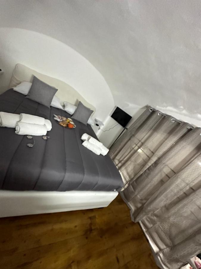 Apartament Aurora House Neapol Zewnętrze zdjęcie