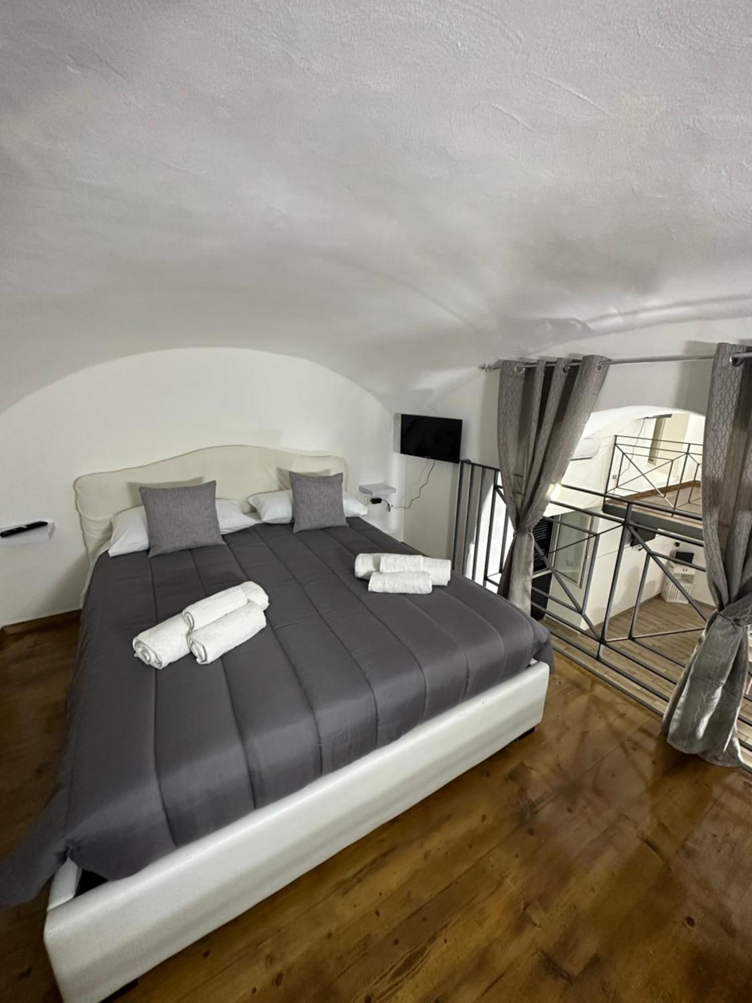 Apartament Aurora House Neapol Zewnętrze zdjęcie