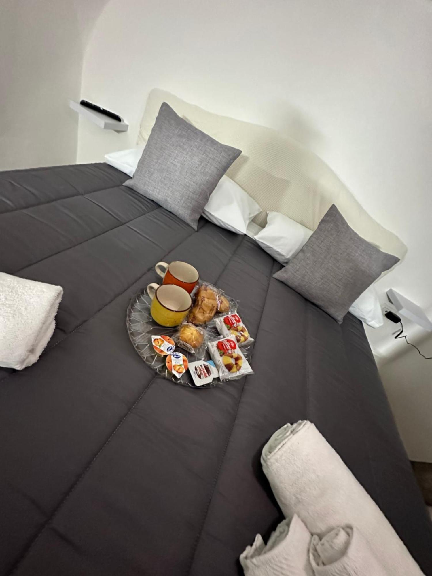 Apartament Aurora House Neapol Zewnętrze zdjęcie